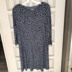 Time & True T Shirt Dress SzM 3/4 Sleeves Animal Print Lt Weight Blue Gray